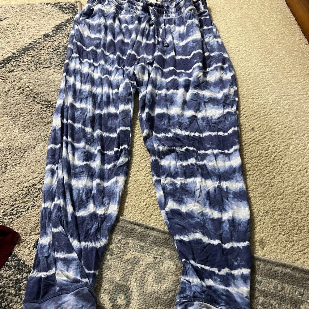 Koolaburra by Ugg large blue pants